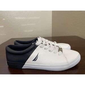 Women's Nautica white/Blue shoes Size 9.5 In Excellence